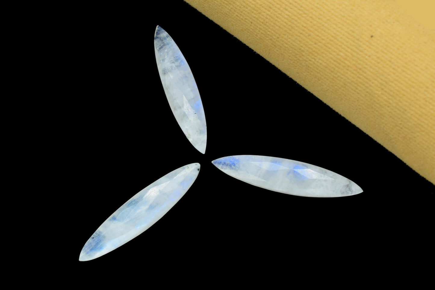 Rainbow Moonstone 7x34mm Briolette Pear,Moonstone Marquise Faceted Briolettes,Flashy Moonstone Beads,Moonstone Briolettes,Moonstone Jewelry