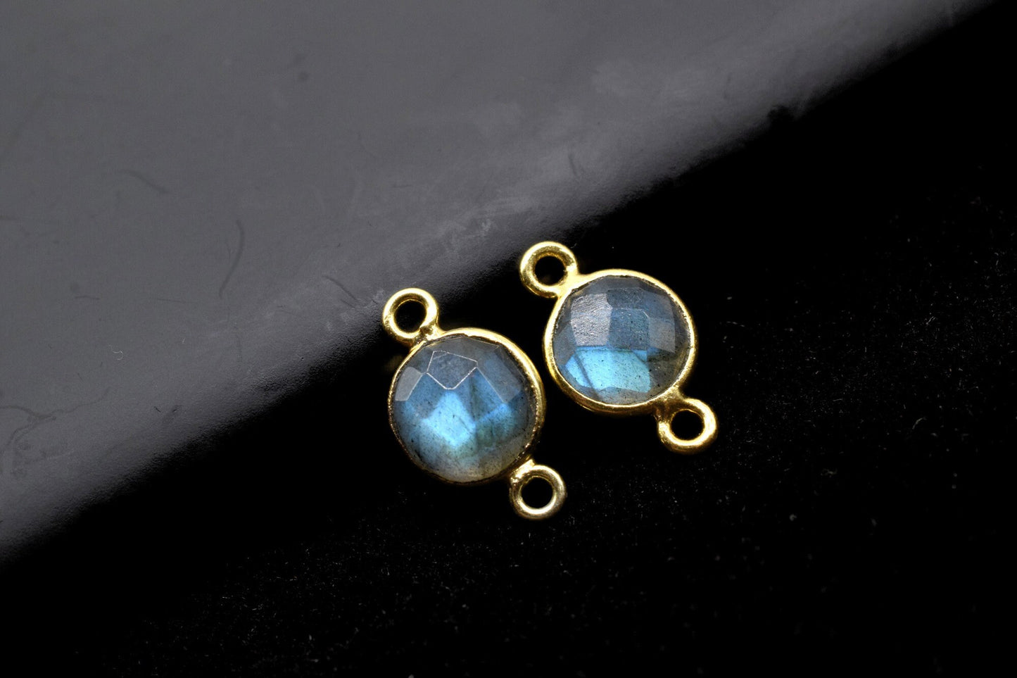Labradorite 8mm Round double bail connectors,Labradorite Pendant,Labradorite Round Gold Plated bezels,jewelry making charm,Brass connectors