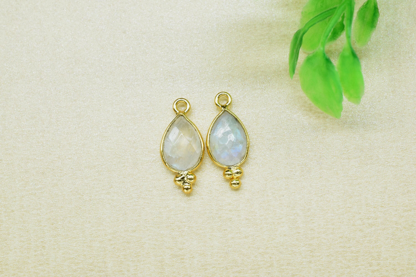 Rainbow Moonstone 7x10mm Pear Shape Connector,Moonstone Gold Plated Bezel Jewelry Making Charm,Moonstone Teardrop Single Bail Pendant,Gift