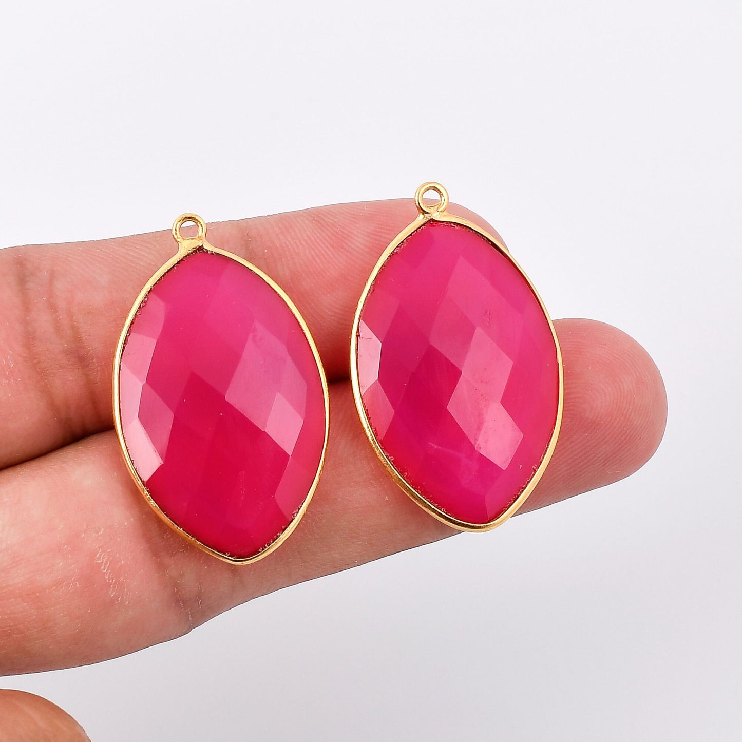 Pink chalcedony 20x30mm Marquise shape pendant,Chalcedony charms, Gold Plated bezel,chalcedony Bezel,Gold Vermeil Bezel, Gold-Filled bezel