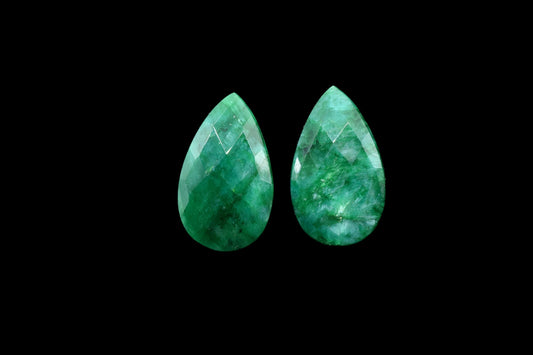 Natural Emerald Faceted Pear Shape briolettes,12x20mm Teardrop Beads,Emerald briolettes,Precious Gemstone briolettes,Emerald Pear Beads