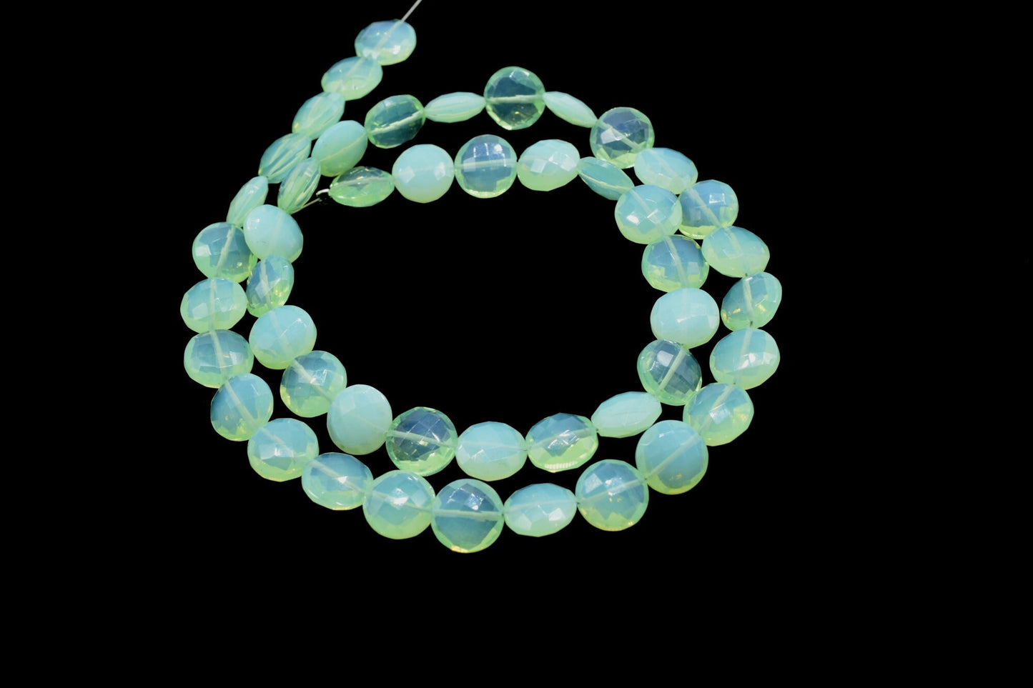 Chrysoprase faceted 10mm Coin Briolettes-Round Shape-Chrysoprase,Loose Gemstone-Chrysoprase,Round Coin Beads, Briolette Both Side Faceted
