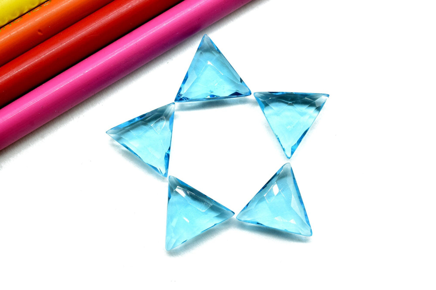 London Blue Topaz Faceted Trillion shape Briolettes,Gemstone briolettes,Blue Topaz briolettes strand,Blue Topaz 14mm briolettes beads,jewels