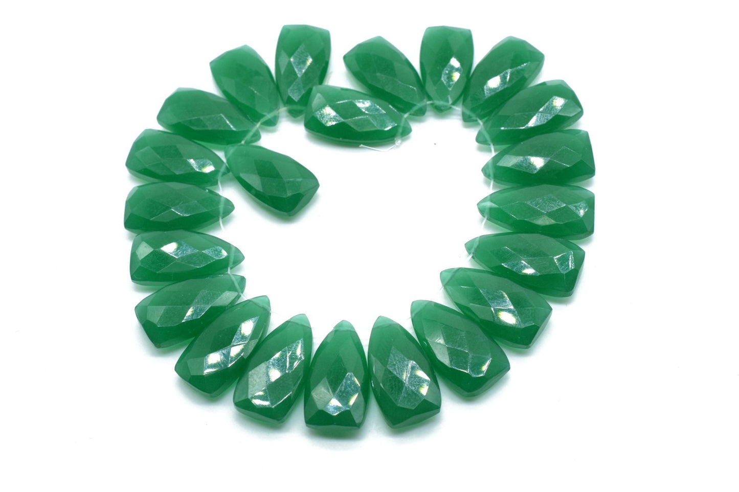 Green Onyx Triangle Shape Faceted beads,10x18mm Triangle Shape,Jewelry Making Gemstone Beads,Long Triangle beads,Natural Gemstone Briolette