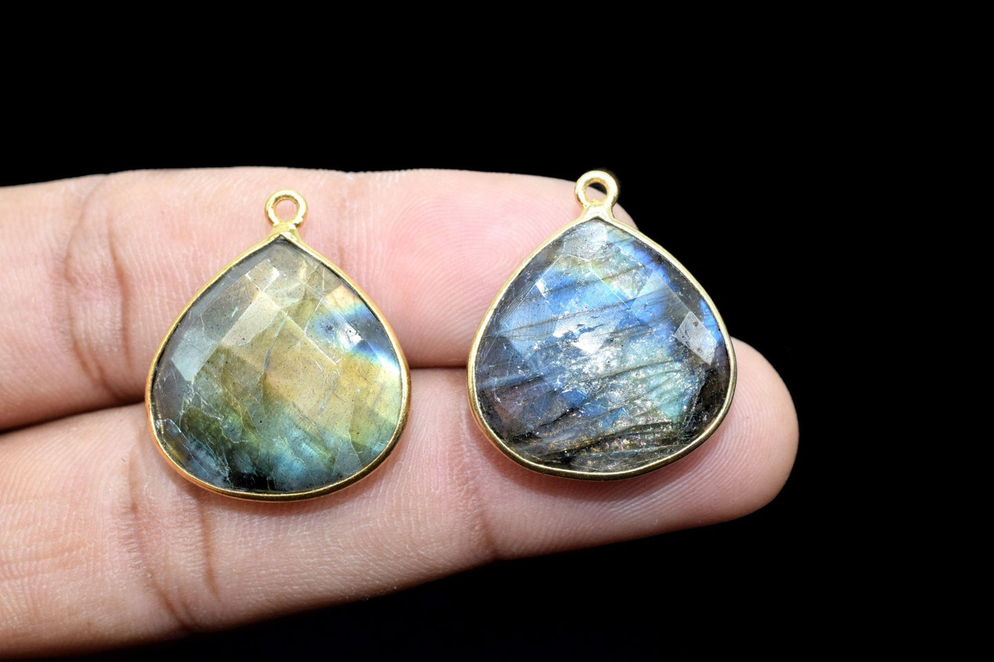 Labradorite 20mm Heart Shape Charm,Labradorite Pendant,heart Pendant,Faceted Labradorite,Gemstone Charm,Gemstone Pendant,Labradorite Charms