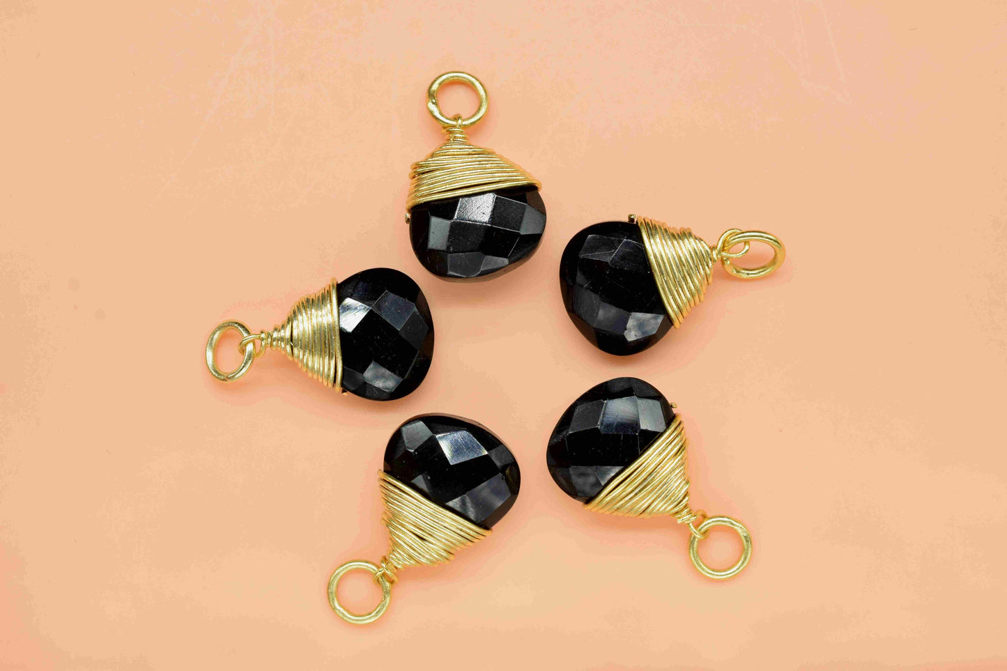 Black Onyx faceted Connector,Wire Wrapped Gemstone Pendant,loop Connector,Wire Wrapped Necklace,10mm Heart Shape Pendant,Black Onyx jewelry,