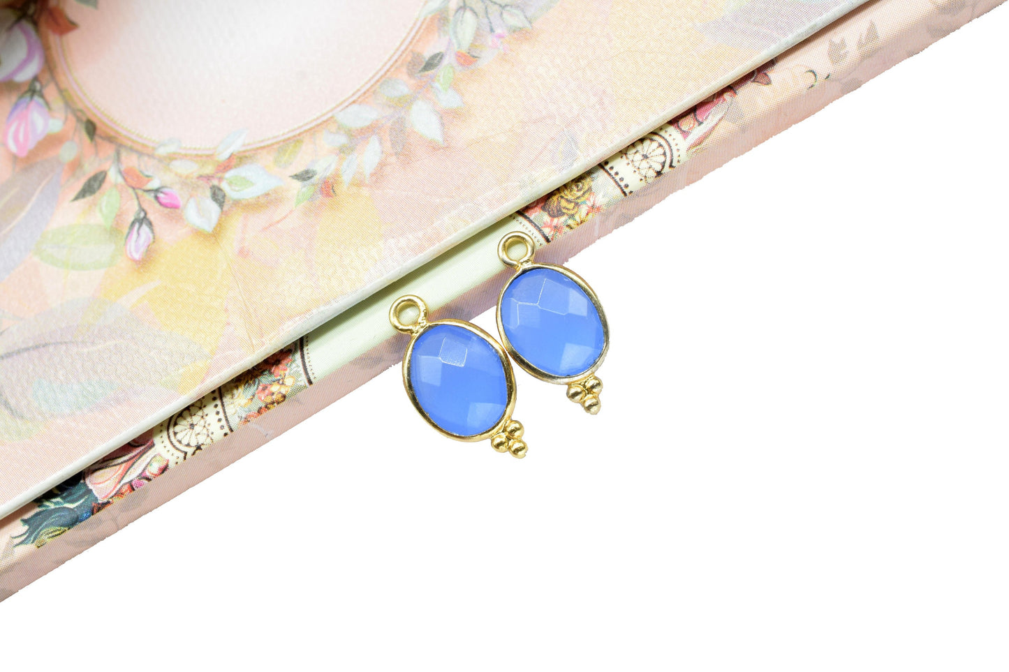 Blue Chalcedony Quartz Faceted 8x10mm Oval Shape Connector,Blue chalcedony Single bail component,Blue Chalcedony Gold Plated Bezel Connector