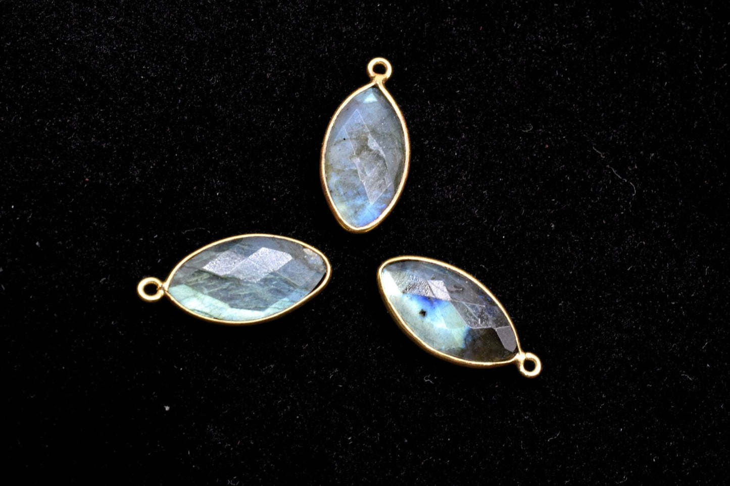 Labradorite 10x20mm Marquise shape charm,Brass Gold Plated bezel,Natural Labradorite Pendants,Labradorite handmade charms,Labradorite charms