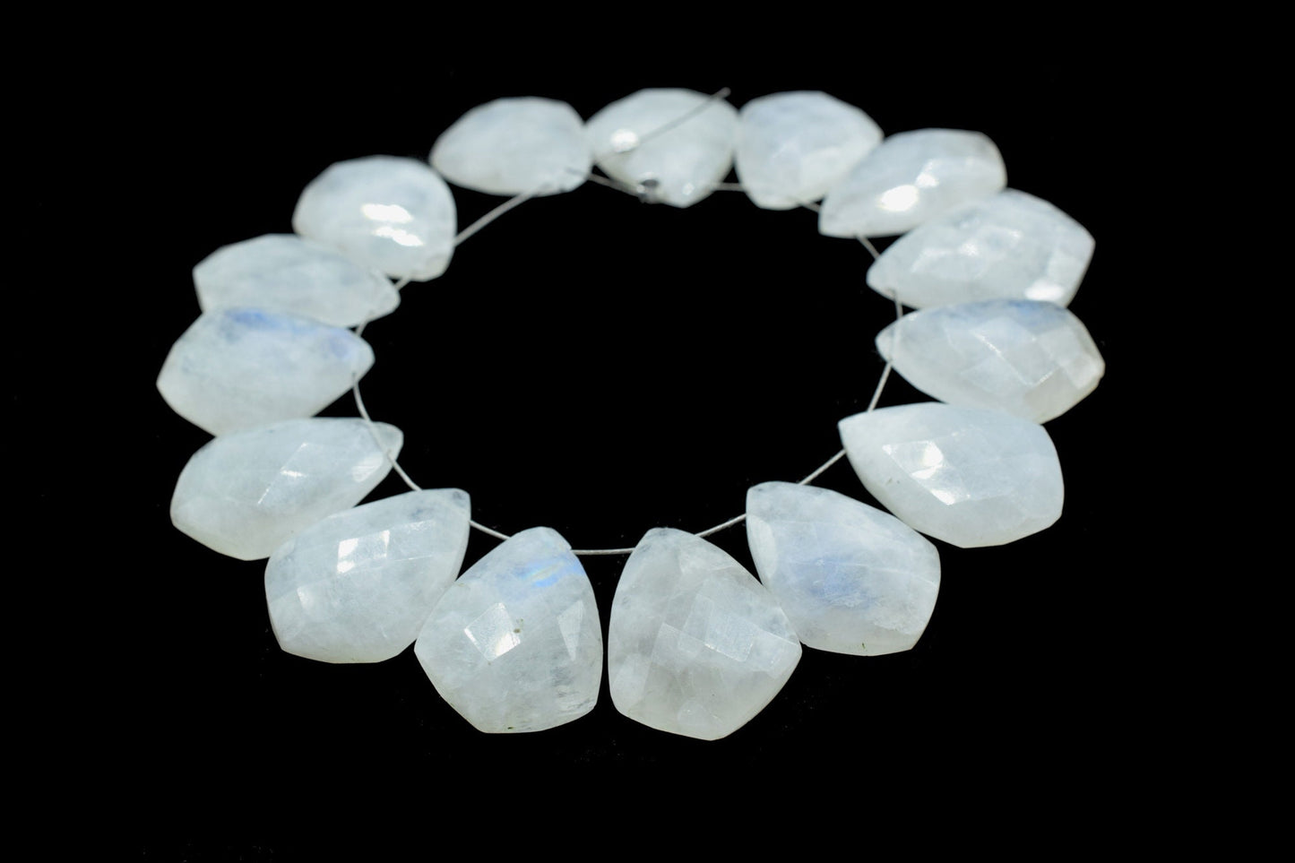 Moonstone 15x20mm Pear Shape Faceted Briolettes,Tie Shape Faceted Beads,Pear Shape Briolettes,Semiprecious Briolettes,jewelry making beads