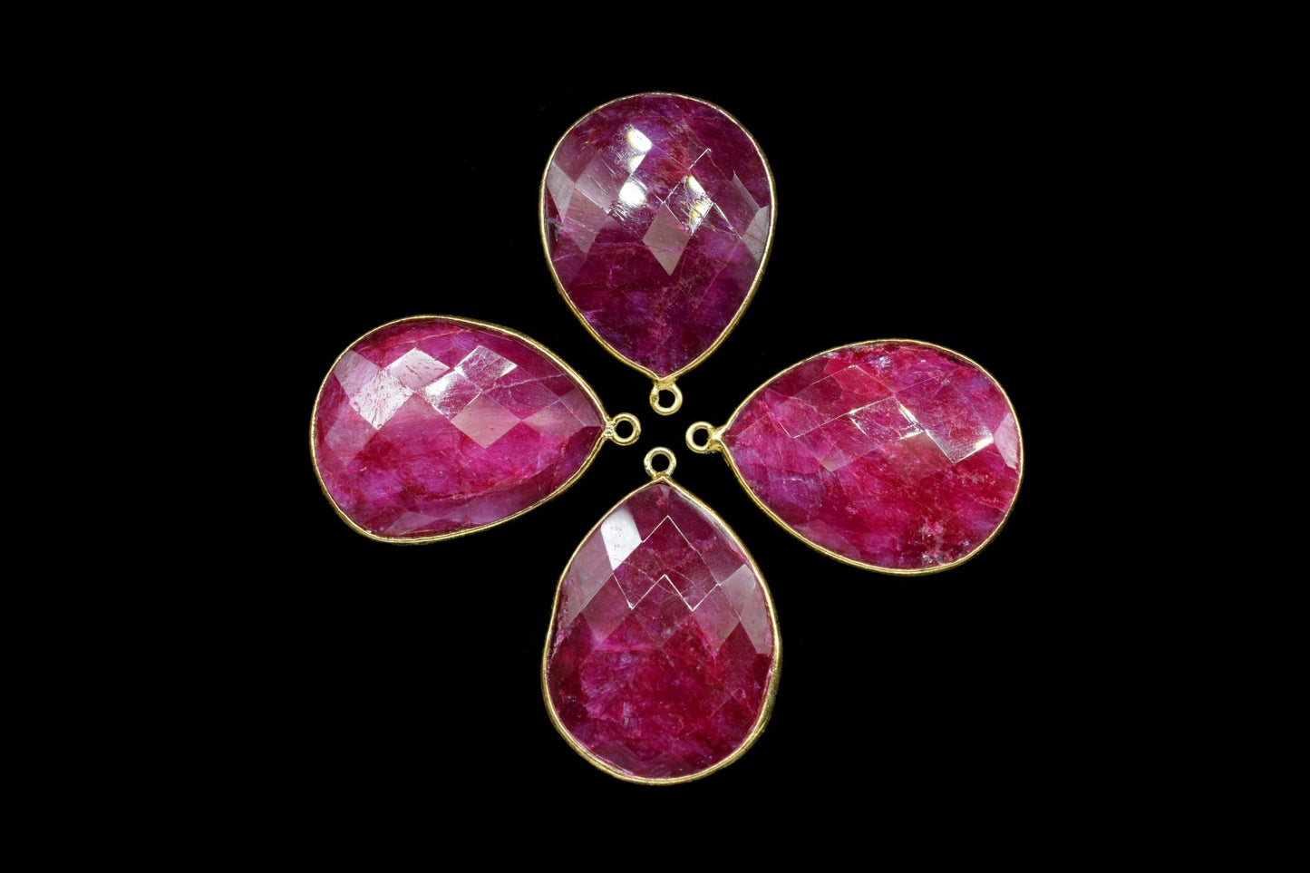 Ruby 20x26mm Pear Shape single Loop Charm,Dyed Ruby Faceted Pear Shape Connector,Bezel Pear Shape Connector,Ruby Single Flat Bail links,
