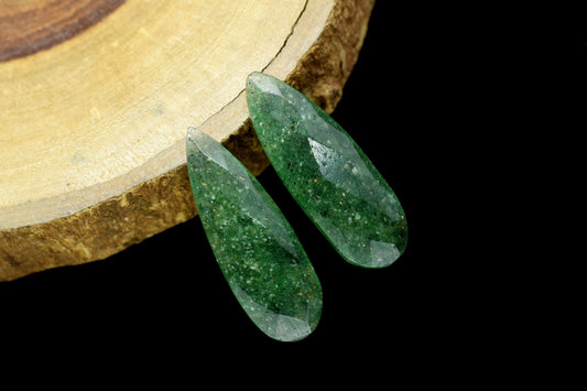Green Strawberry Long Teardrop 10x30mm Briolettes,Green Strawberry Faceted Briolettes,Green Strawberry tear Drop Briolettes,jewelry supplies