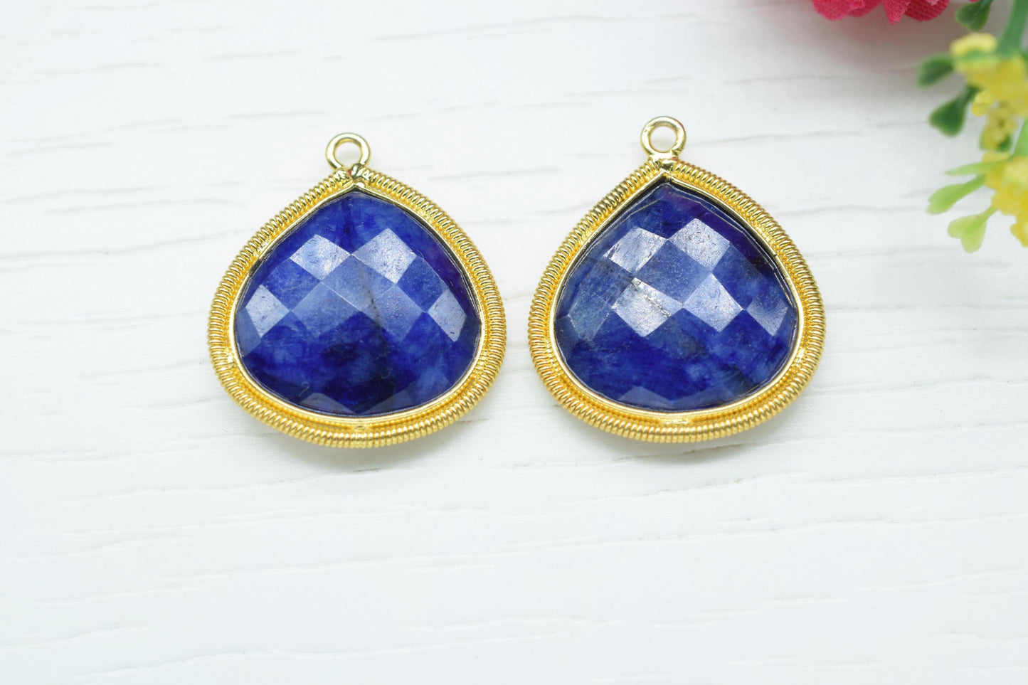 Blue Sapphire 20mm Heart Beads Charm,Gemstone Heart Bezel,Boho Pendant connector,Single Bail Pendant,Handmade Bezel Charms,Necklace Pendant
