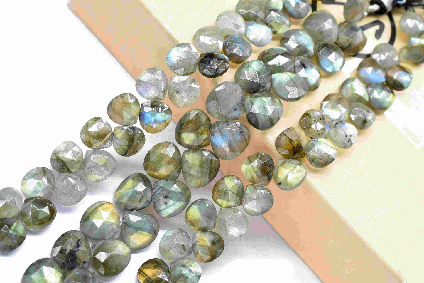 Labradorite Finest AAA Quality Faceted 8mm Heart Shape Briolettes,Flashy Labradorite Pendant, Labradorite Faceted Briolette,Gemstone Beads