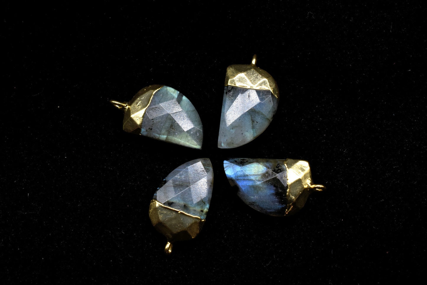 Labradorite 10x15mm Horn Shape Single bail connector,Labradorite Pendant,Labradorite Horn Gold Plated bezel,jewelry making charm,Labradorite