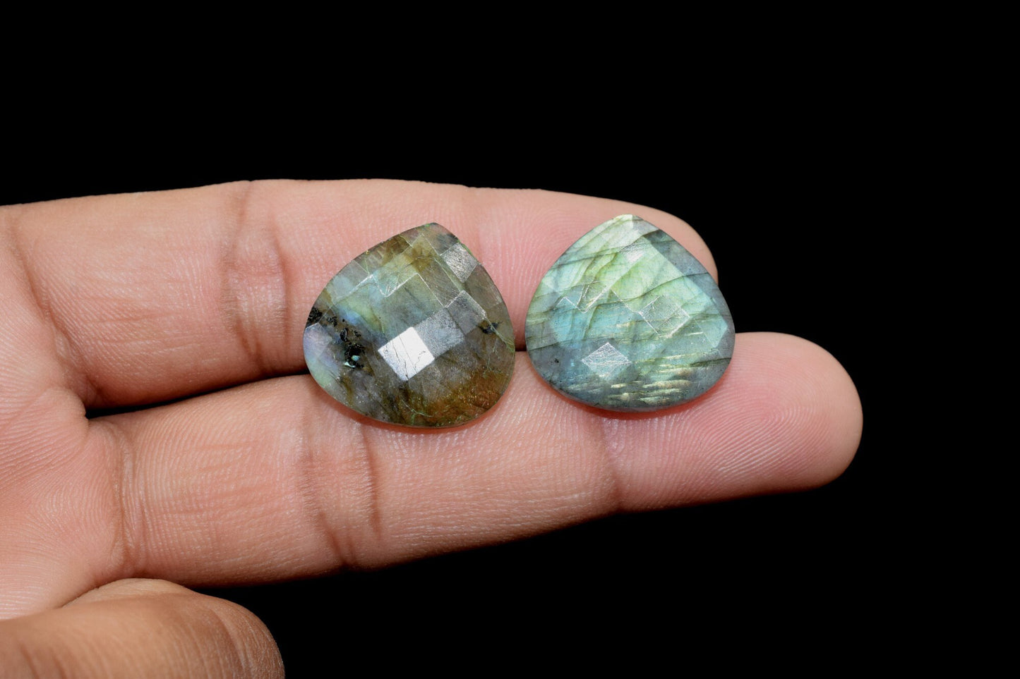 20mm Heart Shape Briolettes,Labradorite Faceted Heart Shape Beads,Flashy Labradorite Beads,Front Drilled Heart Shape Beads,Briolettes Beads