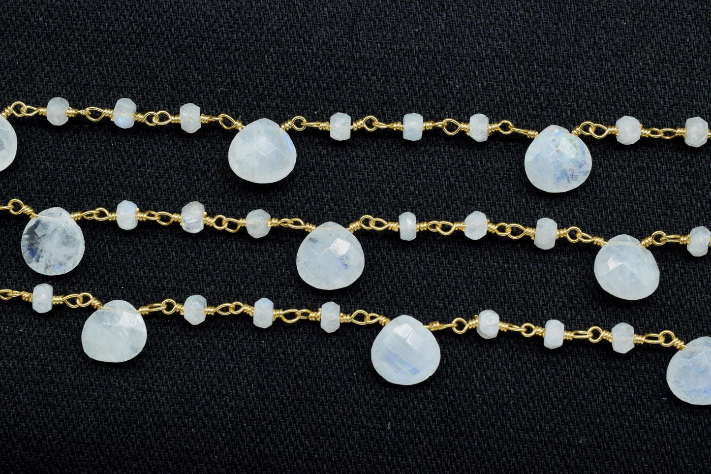 Moonstone 3mm Beaded Heart shape rosary Chain,Moonstone Heart Shape Rosary Chain,Sold By Foot,Moonstone briolettes beaded chain,Moonstone