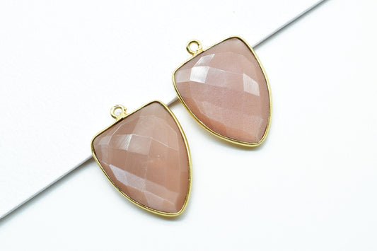 Peach Moonstone 17x22mm Triangle shape Single bail Connector,Bezel links Connector,jewelry making Connector,Single Loop Connector,Moonstone