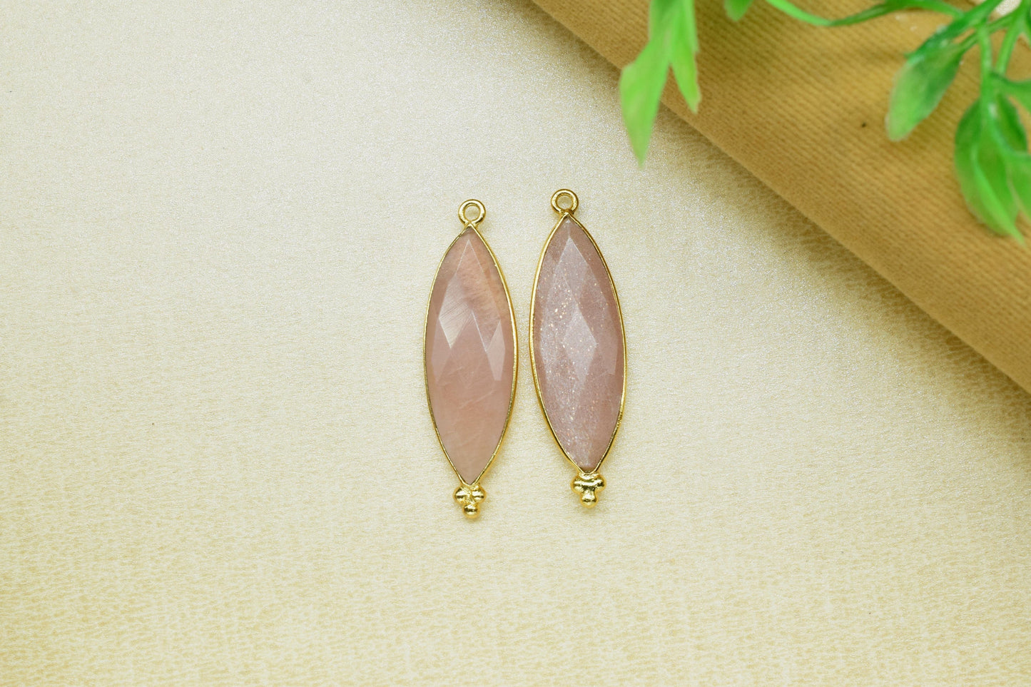 Peach Moonstone 10x30mm Bezel charms,Station Bezel Link Jewelry Supplies,Peach Moonstone Jewelry,marquise Shape Pendant,Gemstone Connectors