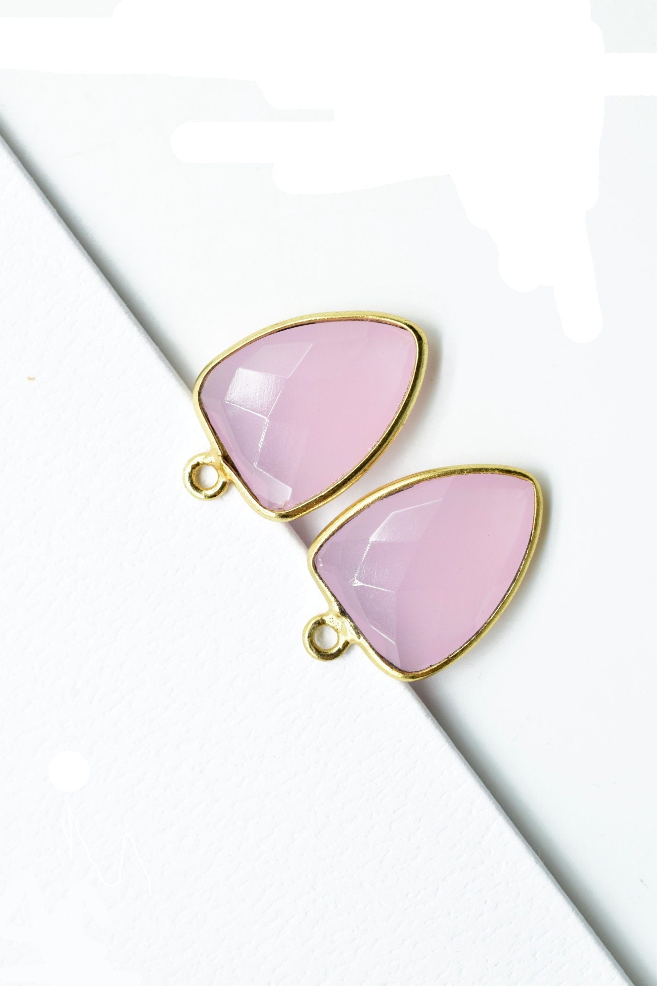Pink Chalcedony 12x15mm Triangle shape single bail connector,Pink Chalcedony Pendant,Chalcedony Single loop connectors,Triangle Shape charms