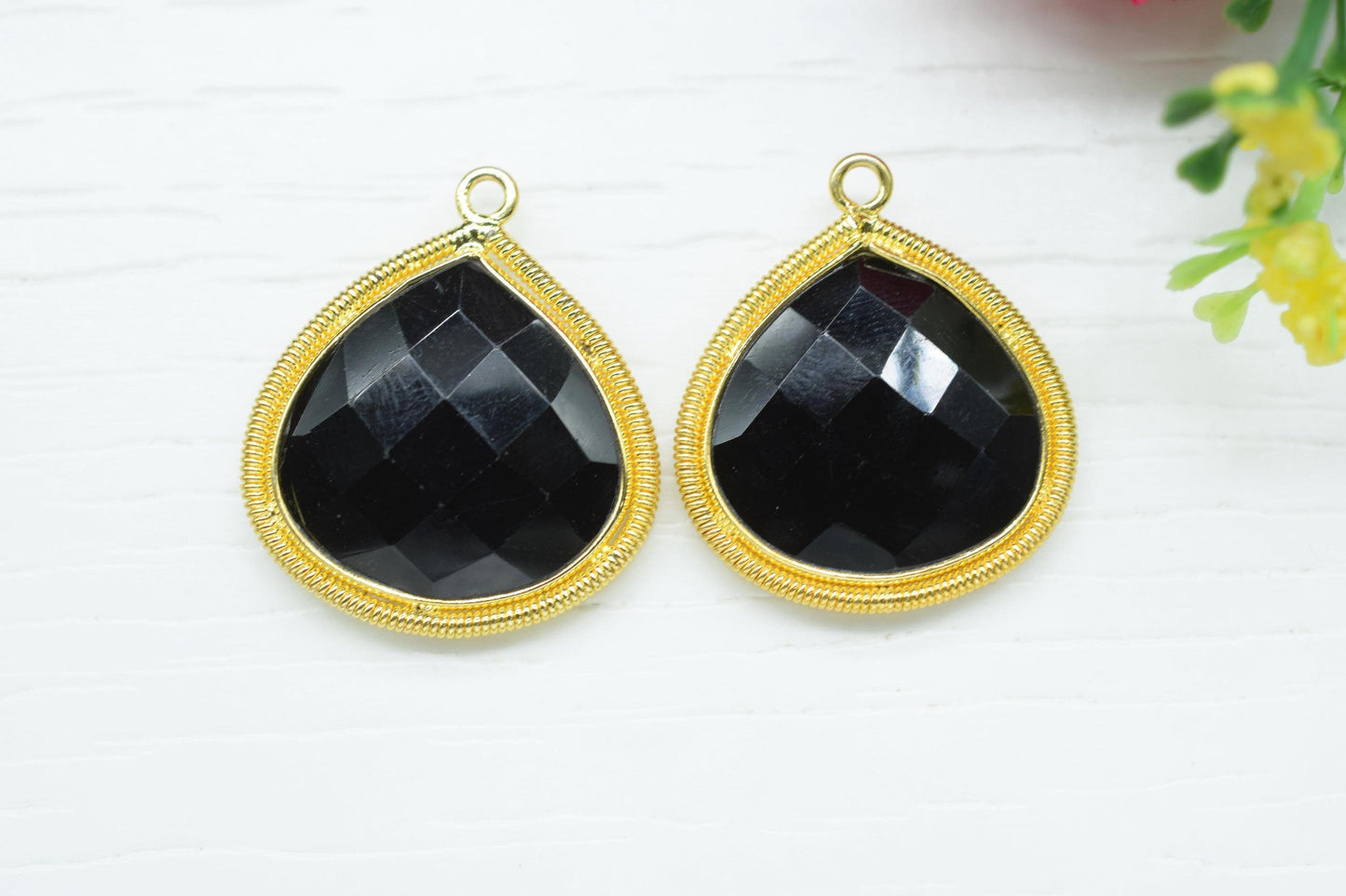 Black Onyx 20mm Heart Beads Charms,Gemstone Heart Bezel,Boho Pendant connectors,Single Bail Pendant,Handmade Bezel Charms,Necklace Pendant