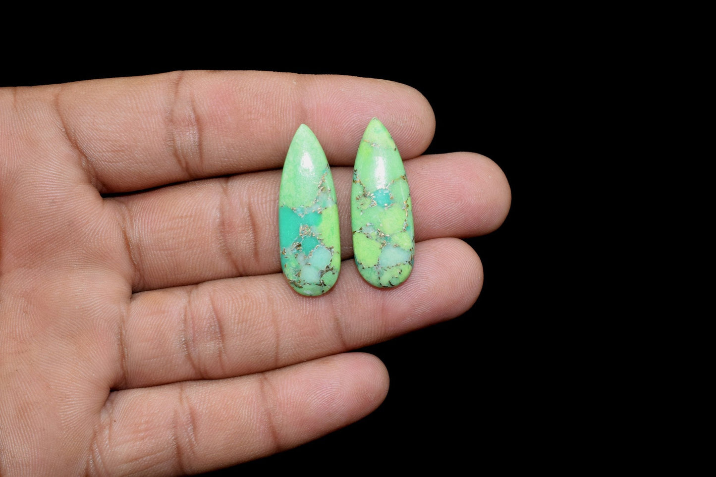 Green Copper Turquoise Pear Shape Briolettes, 10x30mm Teardrop Turquoise Briolettes, Turquoise Beads,Oyster Green Copper Turquoise Briolette