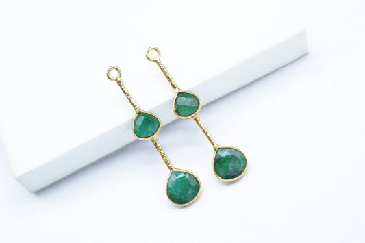 Emerald Gemstone Heart Shape Faceted Bezel Connector/Jewelry making Stone/Handmade Jewelry/Long Gemstone Pendant/Emerald Bezel Charm/Gift