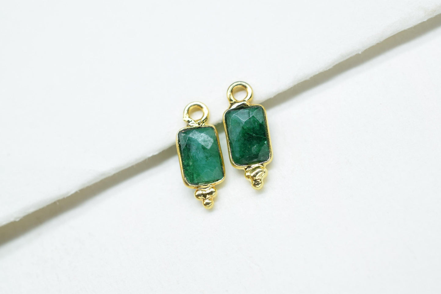 Gemstone Emerald Charms Pendant/Buguette Shape Pendant/Handmade Pendant/Tiny Pendant/Necklace Connector jewelry/Women Jewelry/B'day Gift
