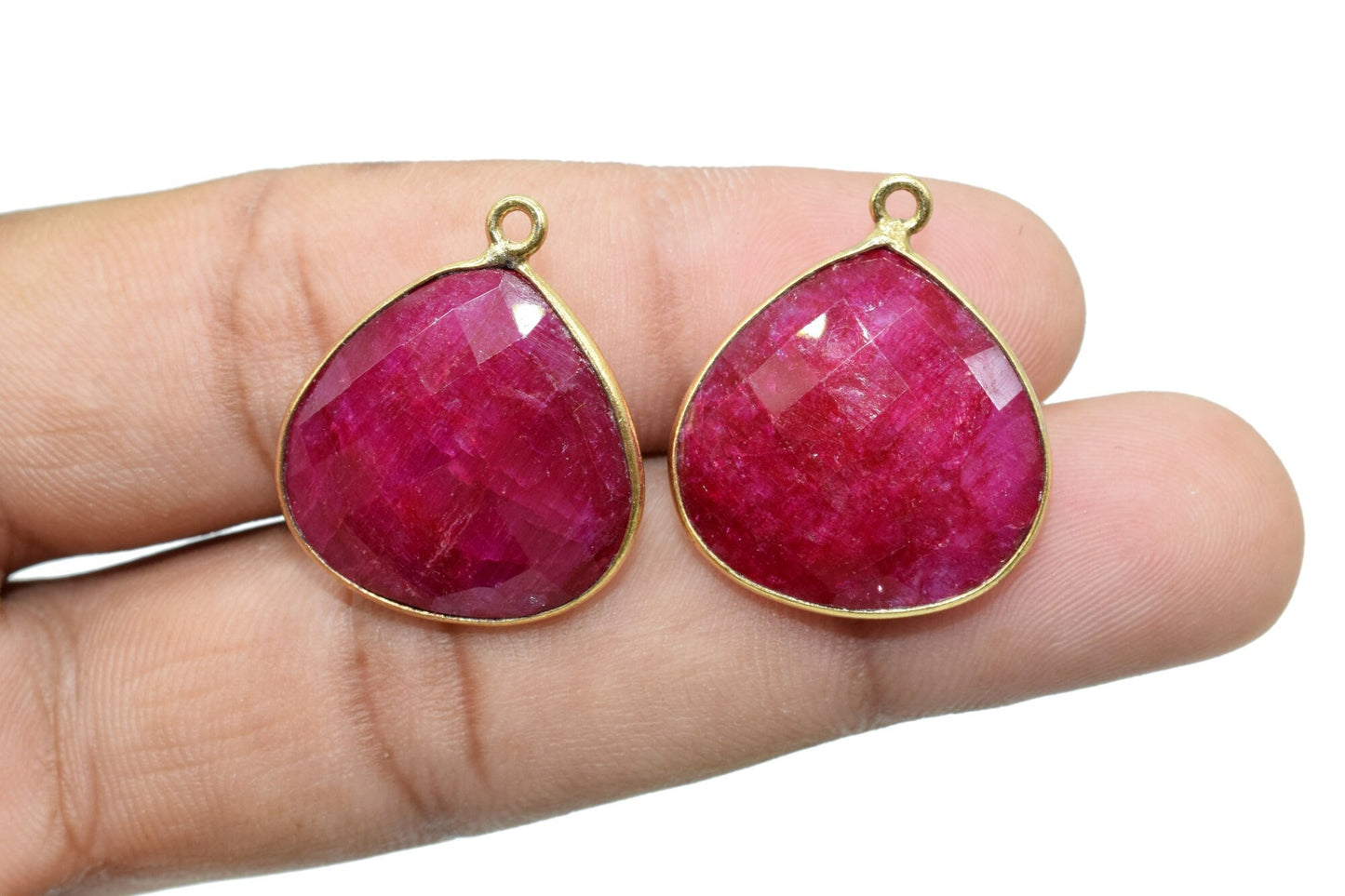 Ruby 20mm Heart Shape Charm,Dyed Ruby Faceted Heart Shape Connector,Bezel Heart Shape Connector,Ruby Single Flat Bail links,Ruby gold charms