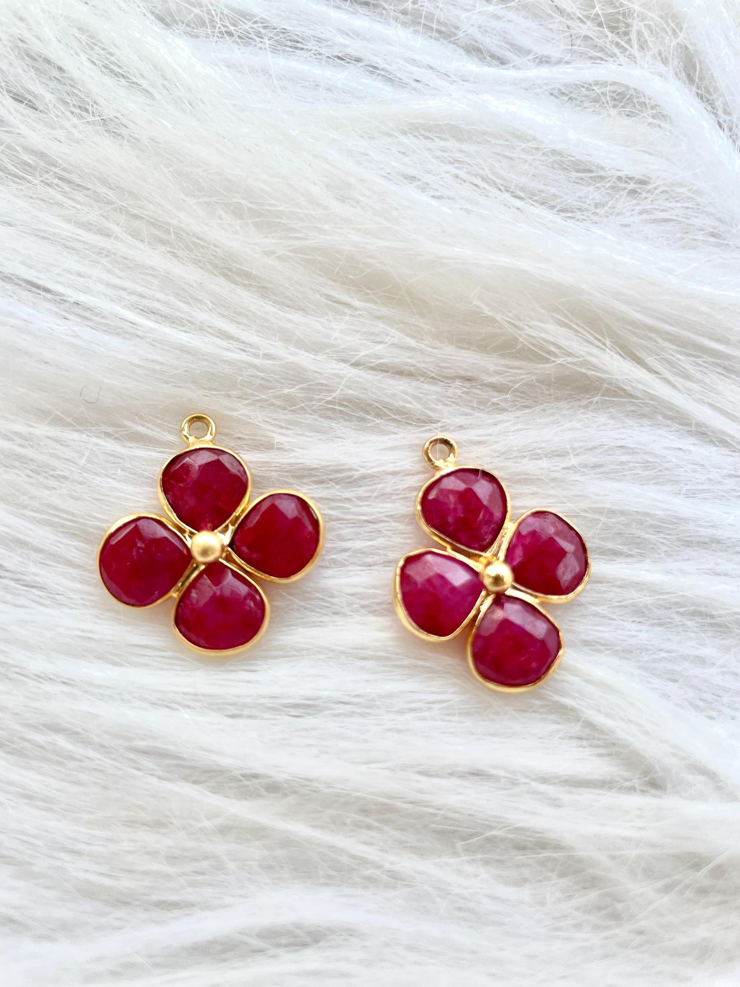 Natural Ruby Gemstone Pendant,jewelry Component,Double Bail Pendant,Ruby Bezel Charms,Jewelry Making Supply,July Birthstone,Gifts,P123