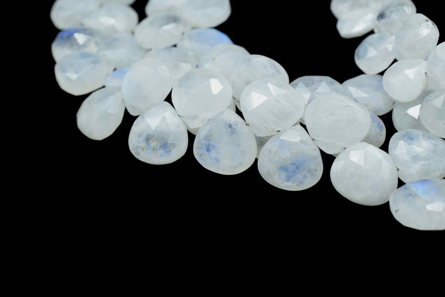 Rainbow Moonstone 10mm Faceted Heart Shape Beads,Moonstone Heart Shape Briolettes,Moonstone Jewelry Bead,Moonstone bead,Moonstone Briolettes