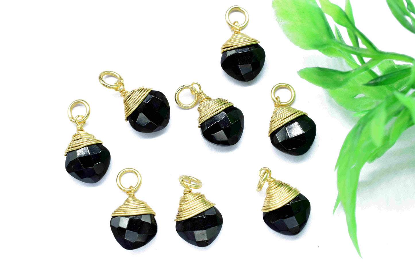 Black Onyx Faceted 8mm Square Connectors,Wire Wrapped Gemstone Pendants,loop Connector,Wire Wrapped Necklace,Black Onyx Jewelry making,Gift
