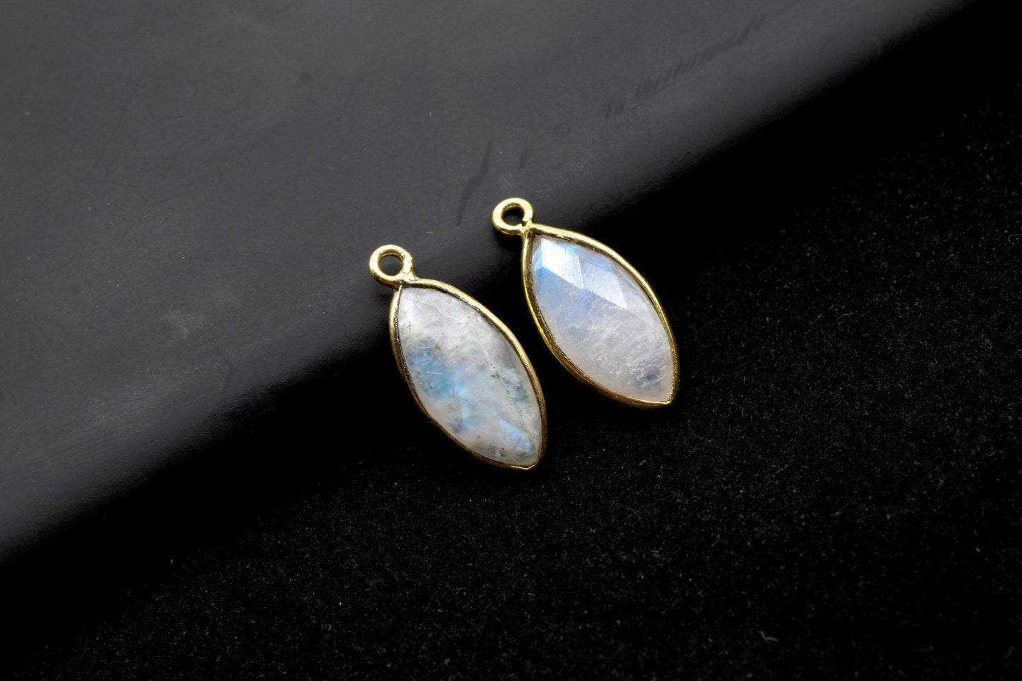 Moonstone 8x16mm marquise shape Single bail charms,Moonstone marquise Connector Pendants, White Rainbow Bezel Link Single Bail Connectors