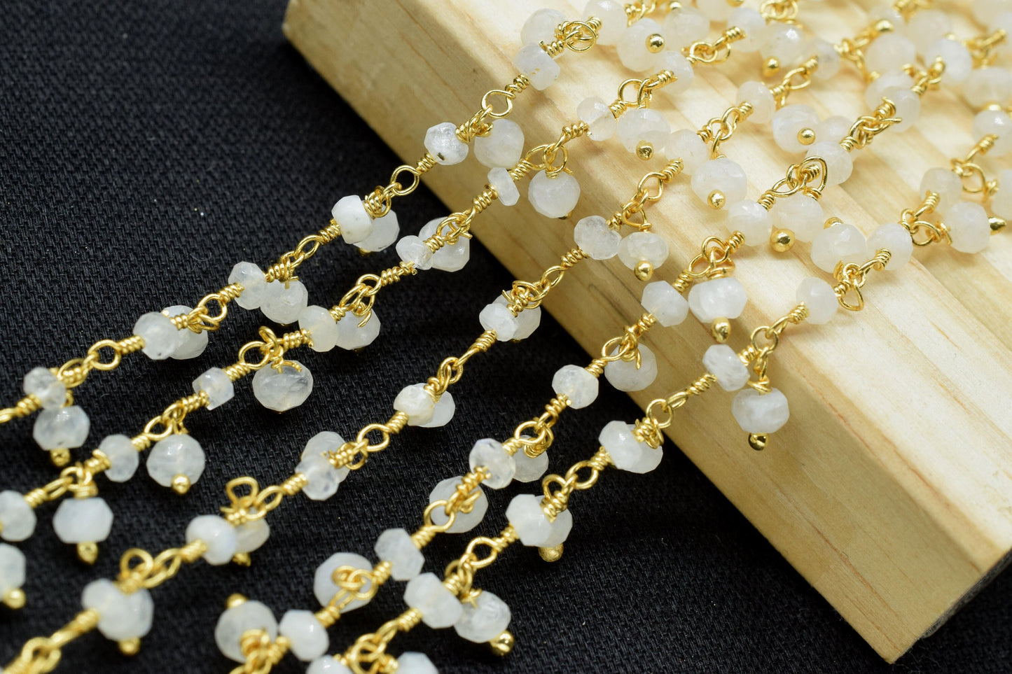 Rainbow Moonstone Cluster Rosary Chain,Wire Wrapped Necklace Chain,Rainbow Beads Dangling Chain,Gemstone Rosary Chain,Handmade Jewelry Carft