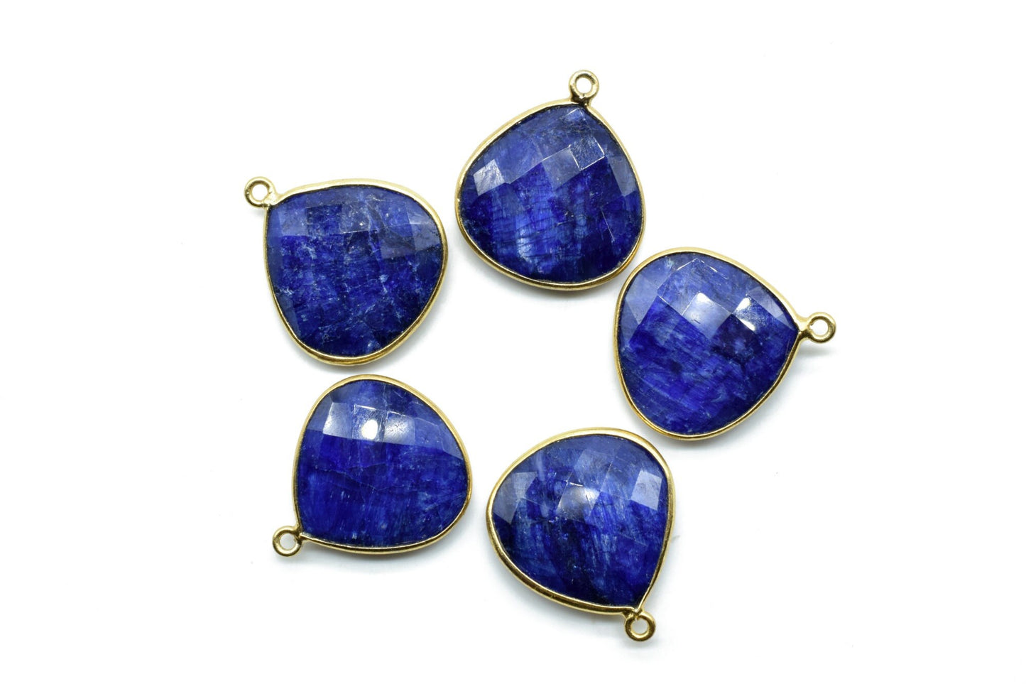 Blue Sapphire 20mm Heart Shape Charm,Dyed Blue sapphire Faceted Heart Shape Connector,Bezel Heart Shape Connector,Single Flat Bail connector