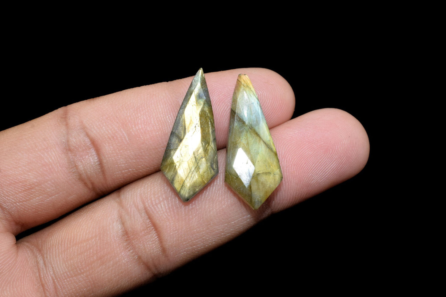 Labradorite Faceted Pear Shape Briolettes,Labradorite Long Pear Beads,12x27mmTeardrop Briolettes,Gemstone Briolettes,Fancy Shape Briolettes