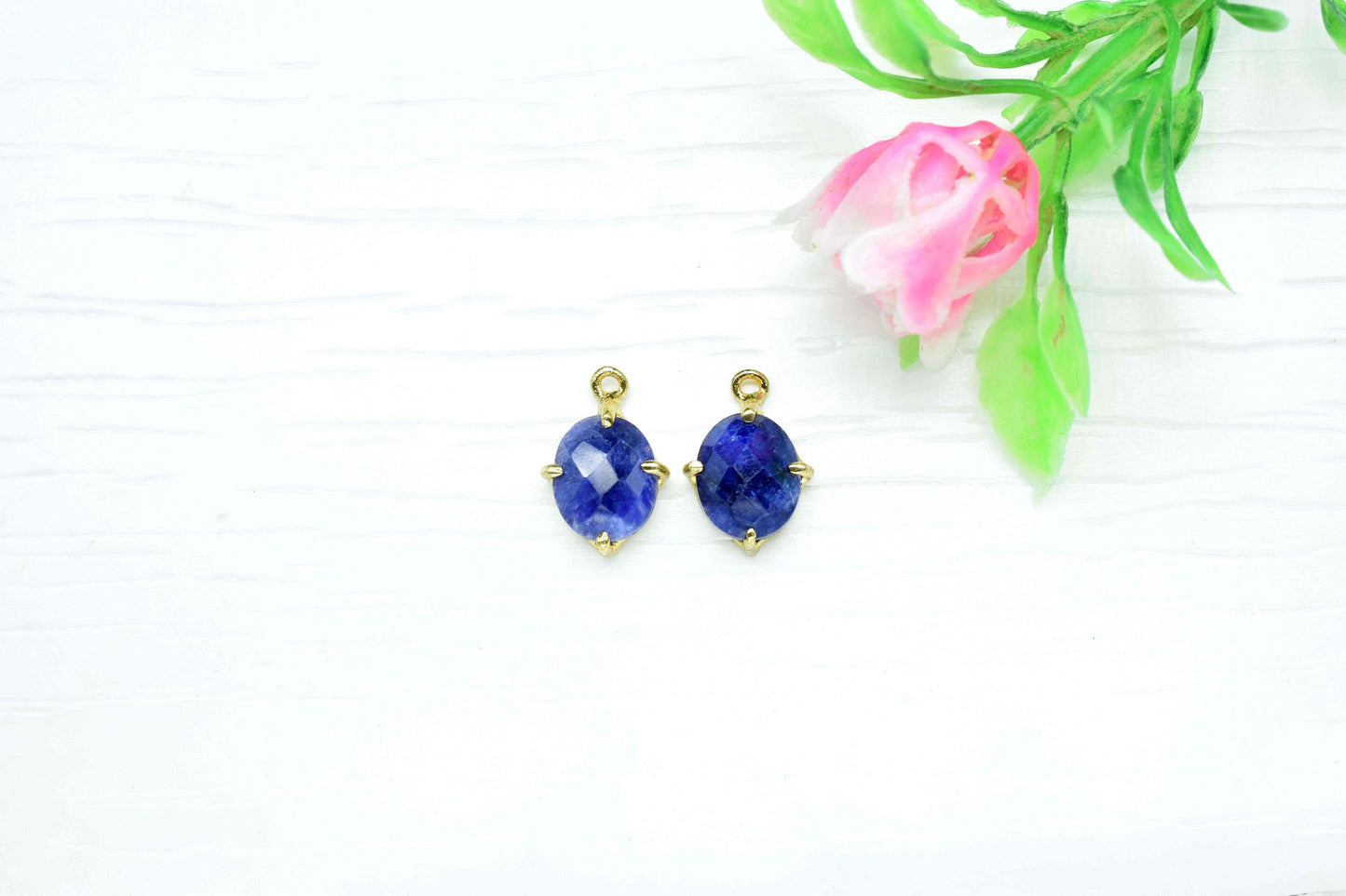 Natural Sapphire 8x10mm Oval Shape Connector,Sapphire Double Bail Connectors,Blue Sapphire Gold Plated Connector,Blue Sapphire Component