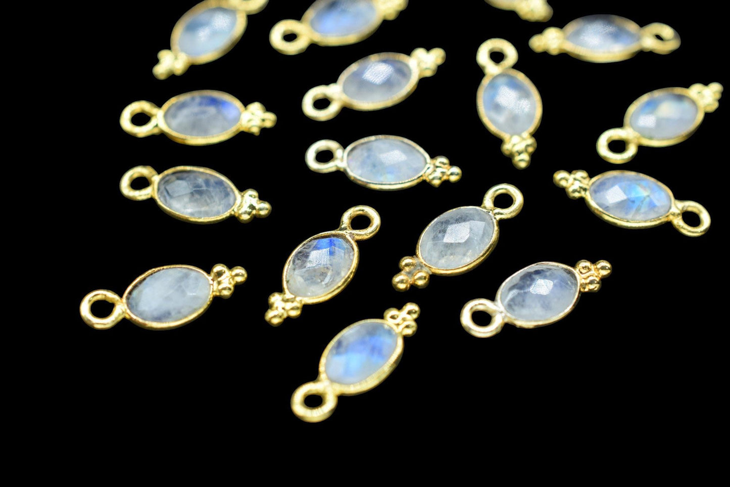 Moonstone Charms Connector/Handmade Jewelry/Gold Plated Connector/Tiny Pendant/Moonstone Pendant/Oval Shape Connector/Gemstone Charms/Gift