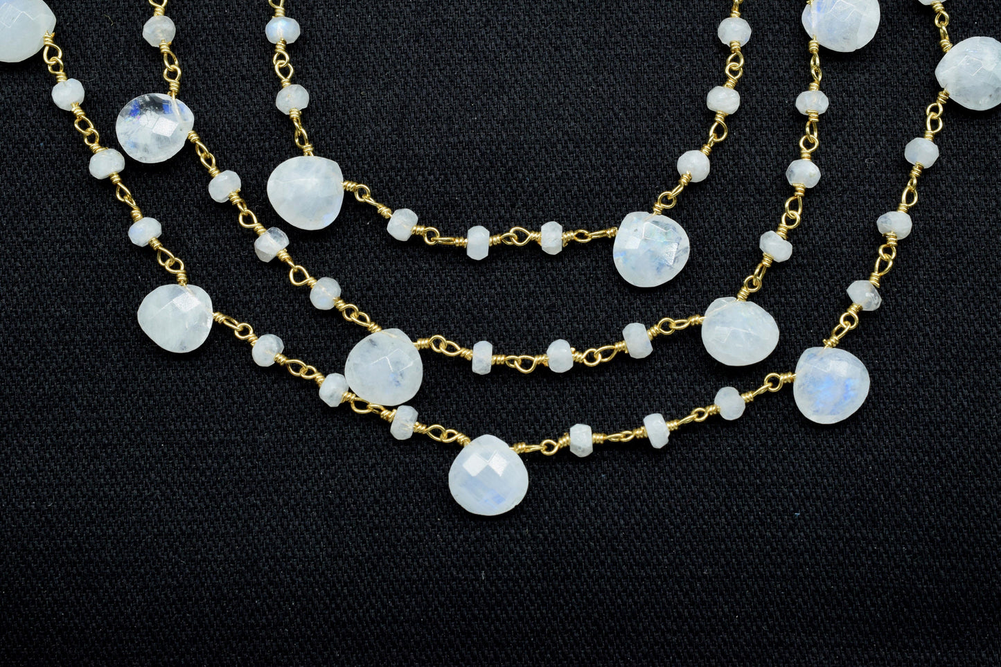 Moonstone 3mm Beaded Heart shape rosary Chain,Moonstone Heart Shape Rosary Chain,Sold By Foot,Moonstone briolettes beaded chain,Moonstone