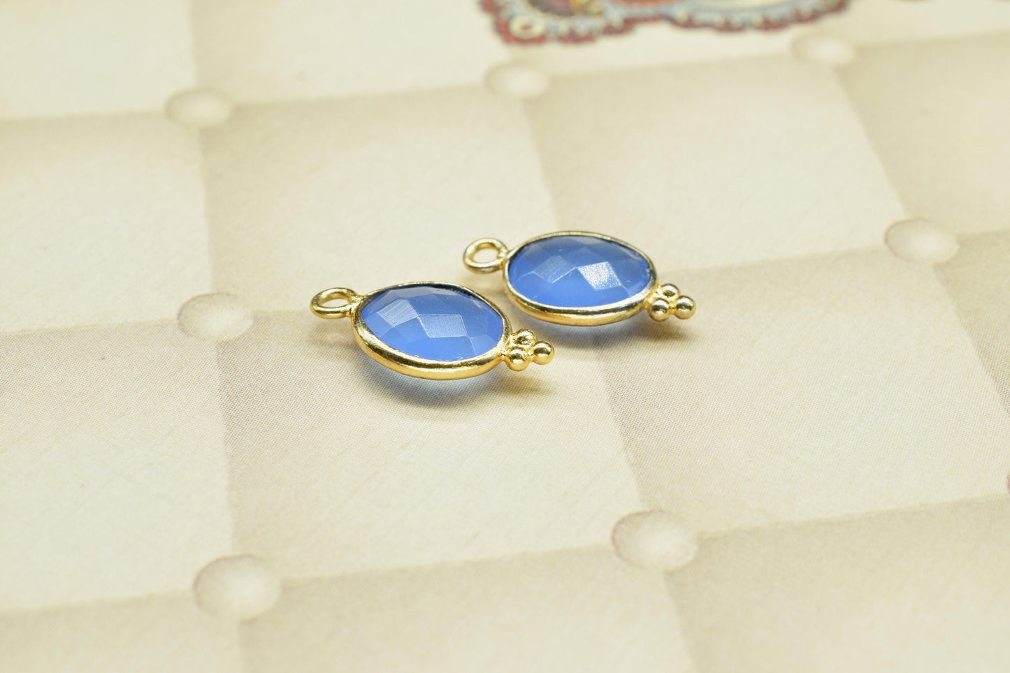 Blue Chalcedony Quartz Faceted 8x10mm Oval Shape Connector,Blue chalcedony Single bail component,Blue Chalcedony Gold Plated Bezel Connector