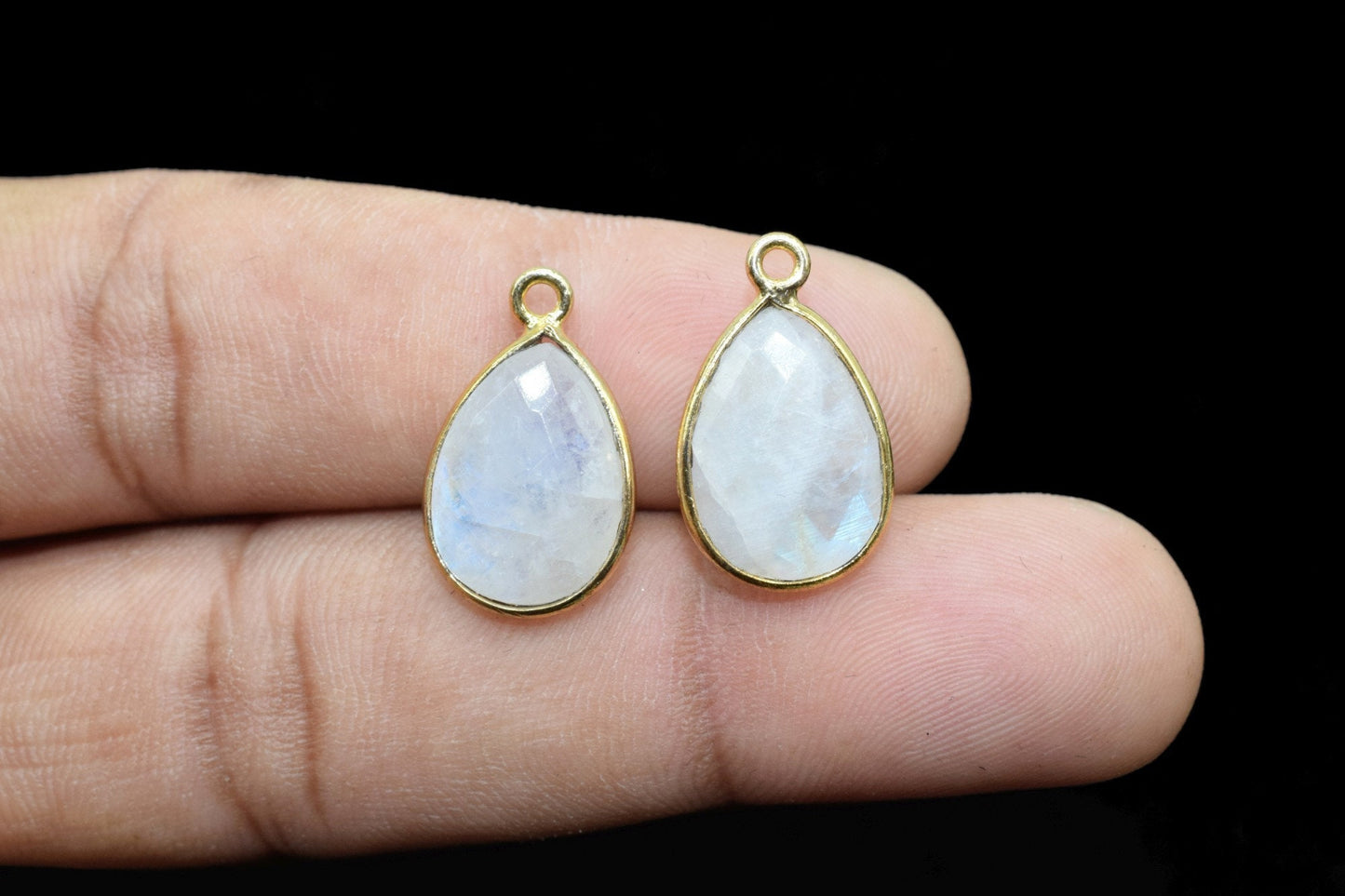 Moonstone 10x14mm Bezel charm,Moonstone Teardrop pendant,Moonstone Gold Plated bezel,jewelry making charms crafts,Moonstone single bail pcs