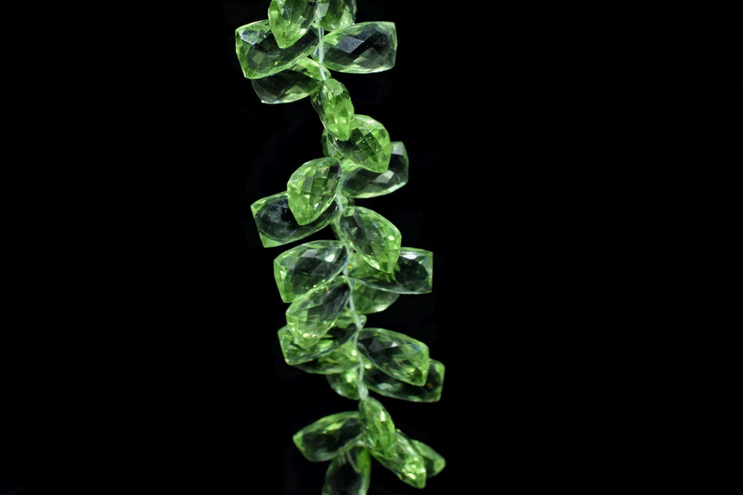 Green Amethyst long Trillion beads,8x16mmTrillion Faceted Beads,Green Amethyst pyramid shape beads,pyramid shape Briolettes,Amethyst Beads