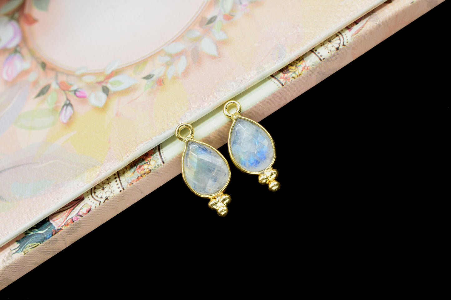 Rainbow Moonstone 7x10mm Pear Shape Connector,Moonstone Gold Plated Bezel Jewelry Making Charm,Moonstone Teardrop Single Bail Pendant,Gift
