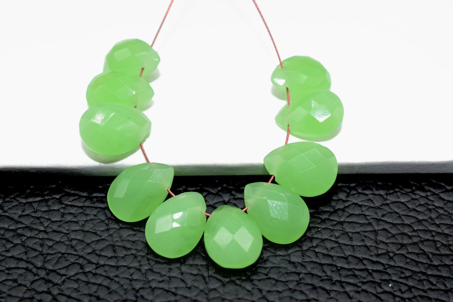 Chyrsoprase Teardrop 7x10mm Briolettes,Green chalcedony Side drilled Briolette,drop Briolette,Jewelry making beads, Teardop briolettes