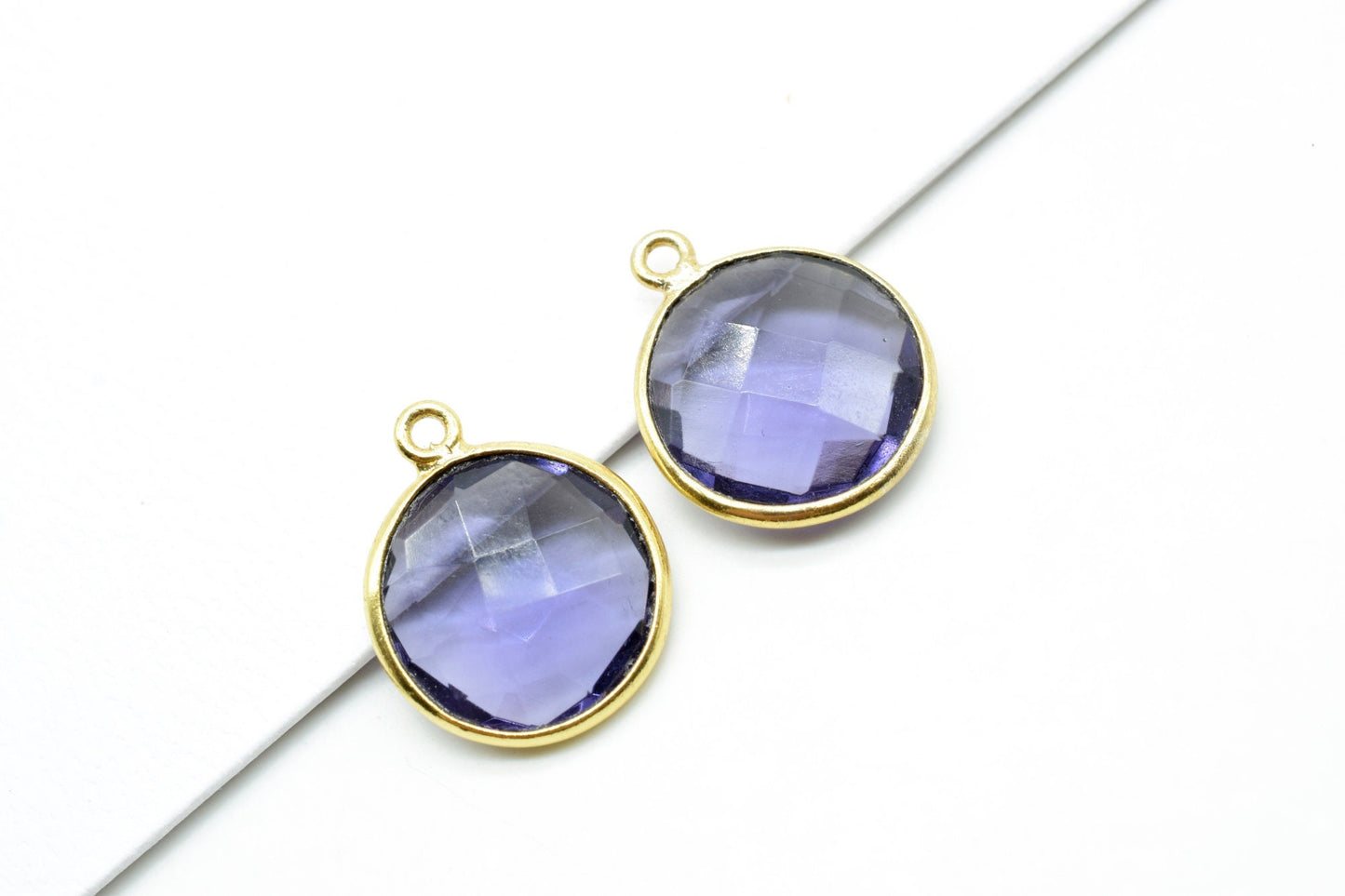 Amethyst 14mm Round Connectors,Brass Gold Plated bezel,Amethyst single Bail Pendant,February Birthstone Coin Links,Jewelry Making Findings