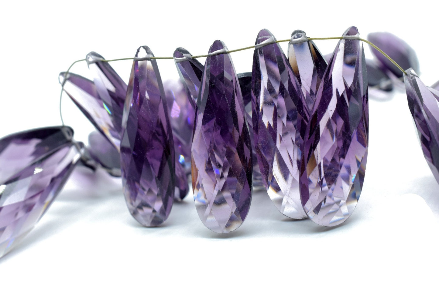 Natural Amethyst Long drop 10x30mm Briolettes,Amethyst Briolette,Amethyst Tear Drop Briolettes,jewelry supplies,Amethyst drops,Amethyst