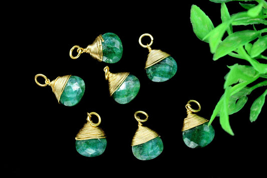 Emerald Heart Faceted Connector, 10mm Heart Shape Pendant,Emerald Jewelry,Wire Wrapped Gemstone Pendant,Loop Connector,Wire Wrapped Necklace