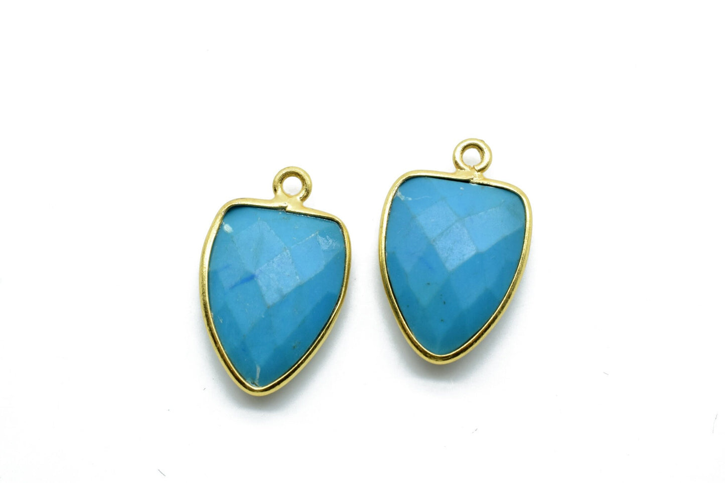 Turquoise 12x15mm Triangle shape single bail connector,Turquoise Pendant,Turquoise Single loop connectors,Turquoise Triangle Shape charms