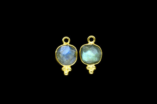 Natural Labradorite 8mm cushion shape Charms Pendant,Labradorite single Bail connectors,Labradorite Brass Gold Plated bezels Pendant Jewelry