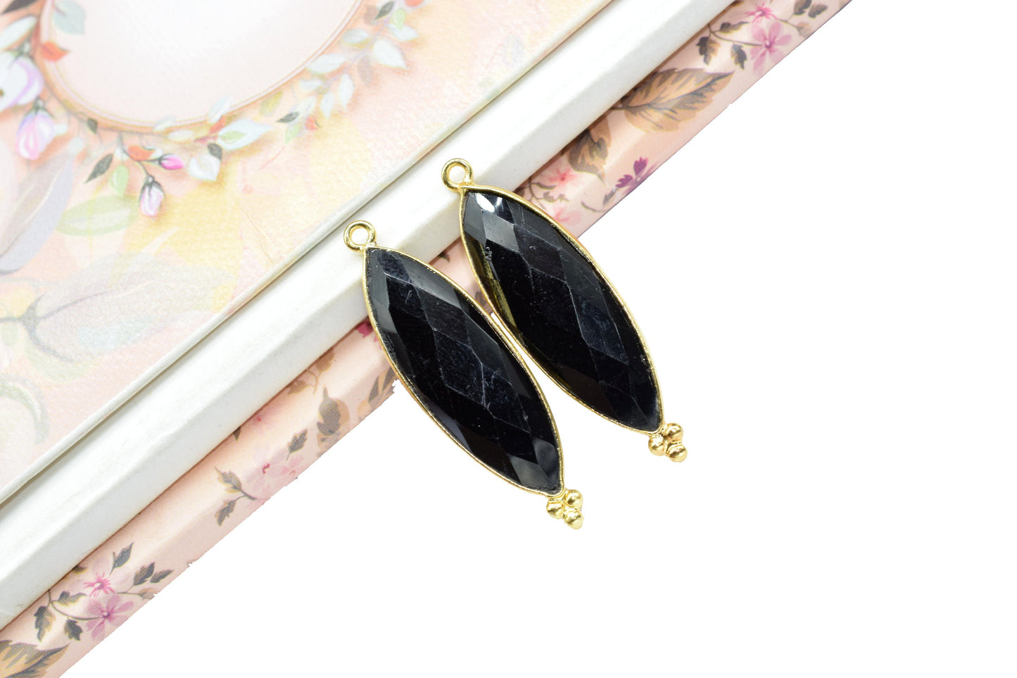 Black Onyx 10x30mm Bezel charm,Station Bezel Link Jewelry Suppliy,Black Onyx jewelry,marquise Shape Pendant,Black Onyx Gemstone Connector