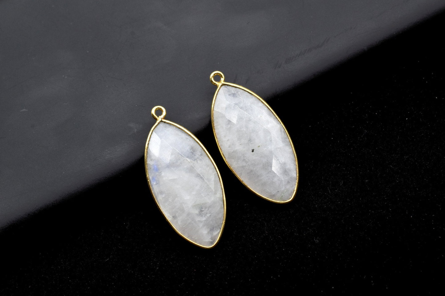 Moonstone 15x30mm marquise shape Single bail charms,Moonstone marquise Connector Pendants, White Rainbow Bezel Links, Single Bail Connectors